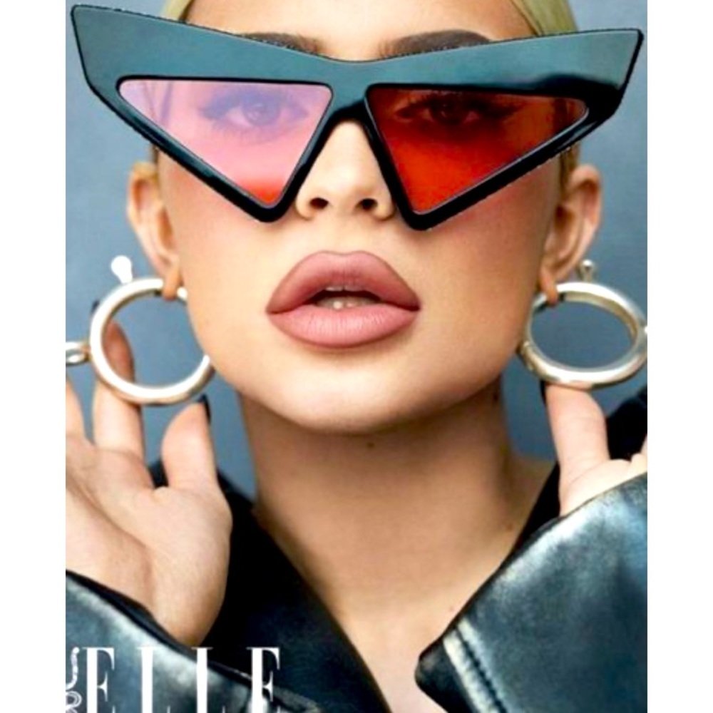 GUCCI Hollywood Forever GG0430S Crystal Mask Black Gold Cateye Sunglasses Kylie - Picture 6 of 8
